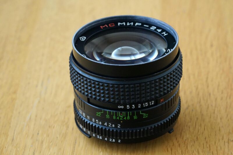 M42 Mir-24H 35mm f/2 SLR №926613