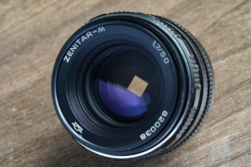 MC Zenitar ME1 50mm f/1.7 M42 SLR №820038 square bokeh