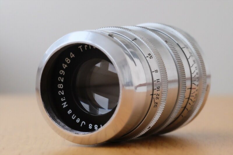 Carl Zeiss Jena Triotar 8.5cm f/4 №2829484 M42