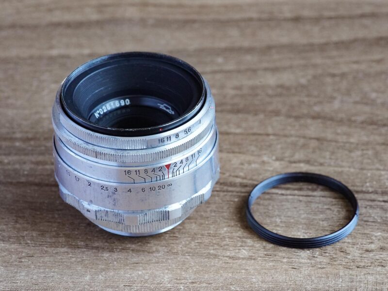 KMZ Helios-44 58mm f/2 №0261690 8-blades M42/M39