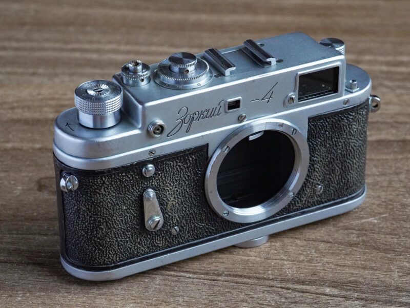 rangefinder camera Zorki-4. Store and workshop URALSELLER.