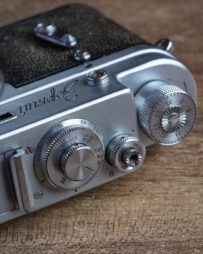 rangefinder camera Zorki-4. Store and workshop URALSELLER.