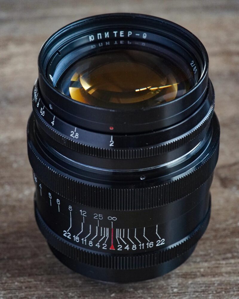 Jupiter-9 85mm f/2 for Leica №6805443 URALSELLER