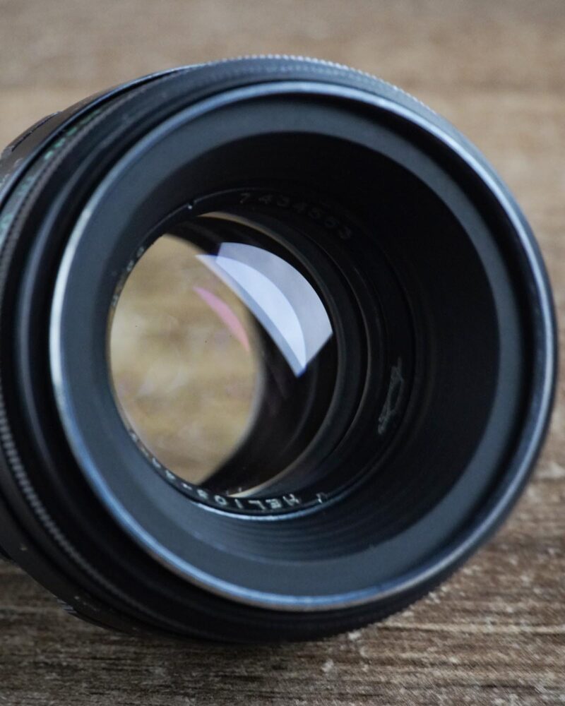 KMZ Helios 44-2 58mm f/2 M42 SLR