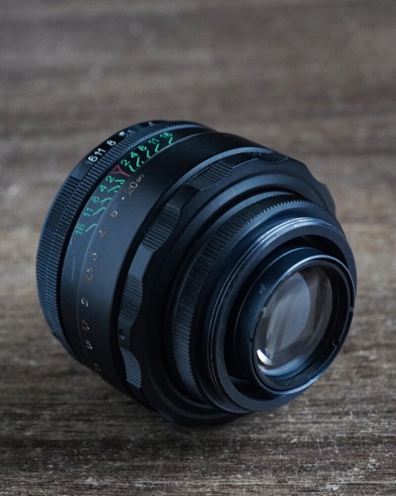 KMZ Helios 44-2 58mm f/2 M42 SLR