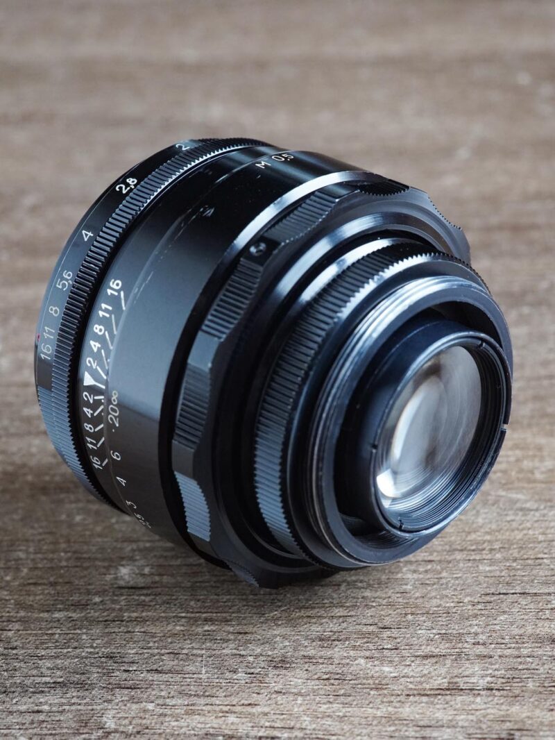 KMZ Helios 44-2 58mm f/2 M42 SLR