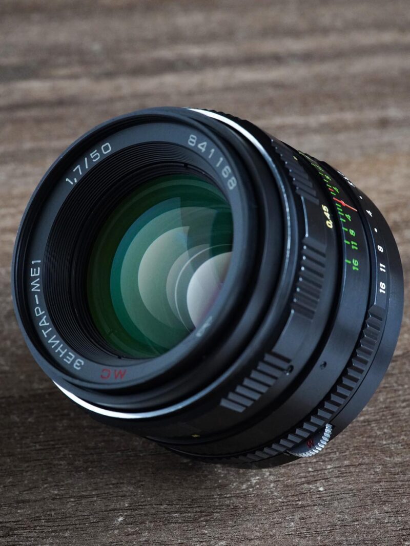 Zenitar ME1 50mm f/1.7 M42 MC SLR square bokeh