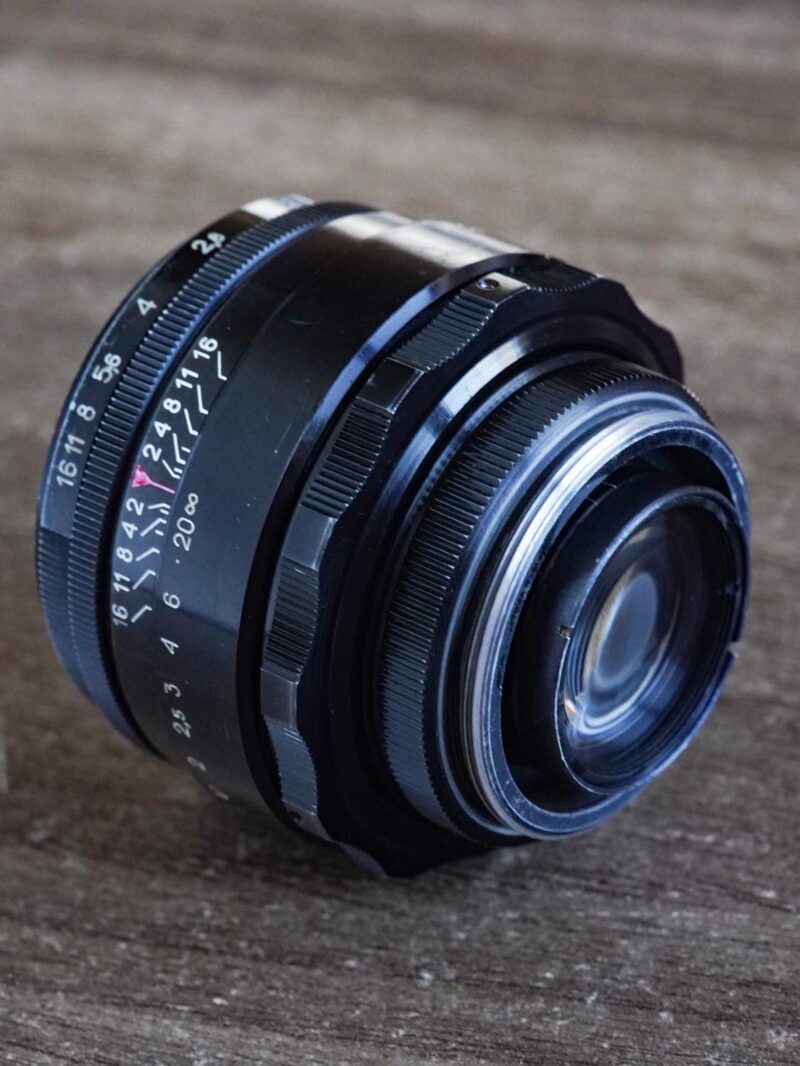 KMZ Helios 44-2 M42 58mm f/2