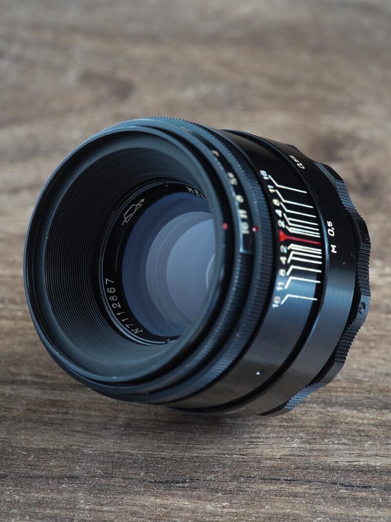 black lacquer KMZ Helios 44-2 M42 58mm f/2 №7112867 - Image 2