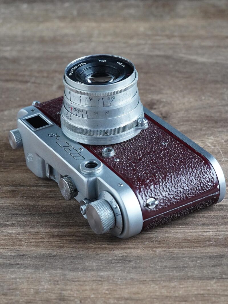 Rangefinder Camera FED-2 №259615 in red color - Image 4