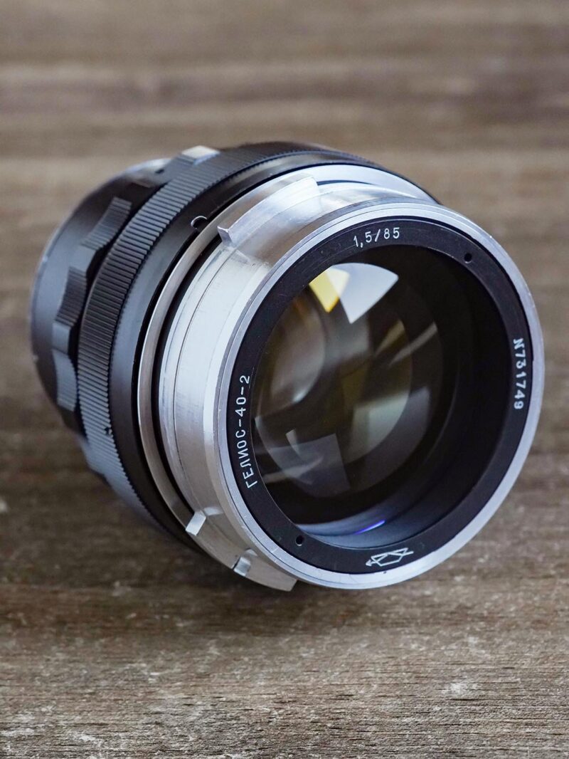 KMZ Helios 40-2 85mm f/1.5 №731749 M42 - Image 2