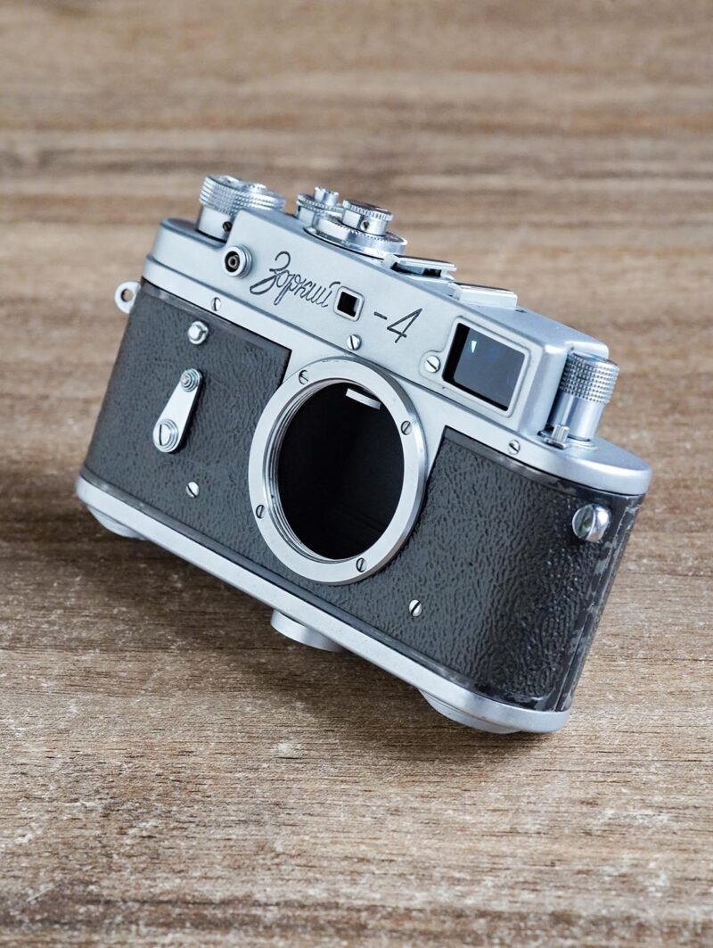 rangefinder camera Zorki-4 №5727235 LTM/LSM M39 - Image 3