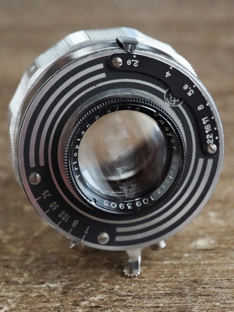 Uncoated Trioplan 75mm f/2.9 Meyer Gorlitz  M39 №1093905 bubble bokeh - Image 3