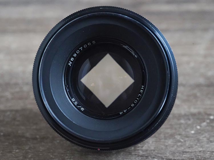 square-swirly Helios-44 2/58mm black lacquer KMZ №6907065