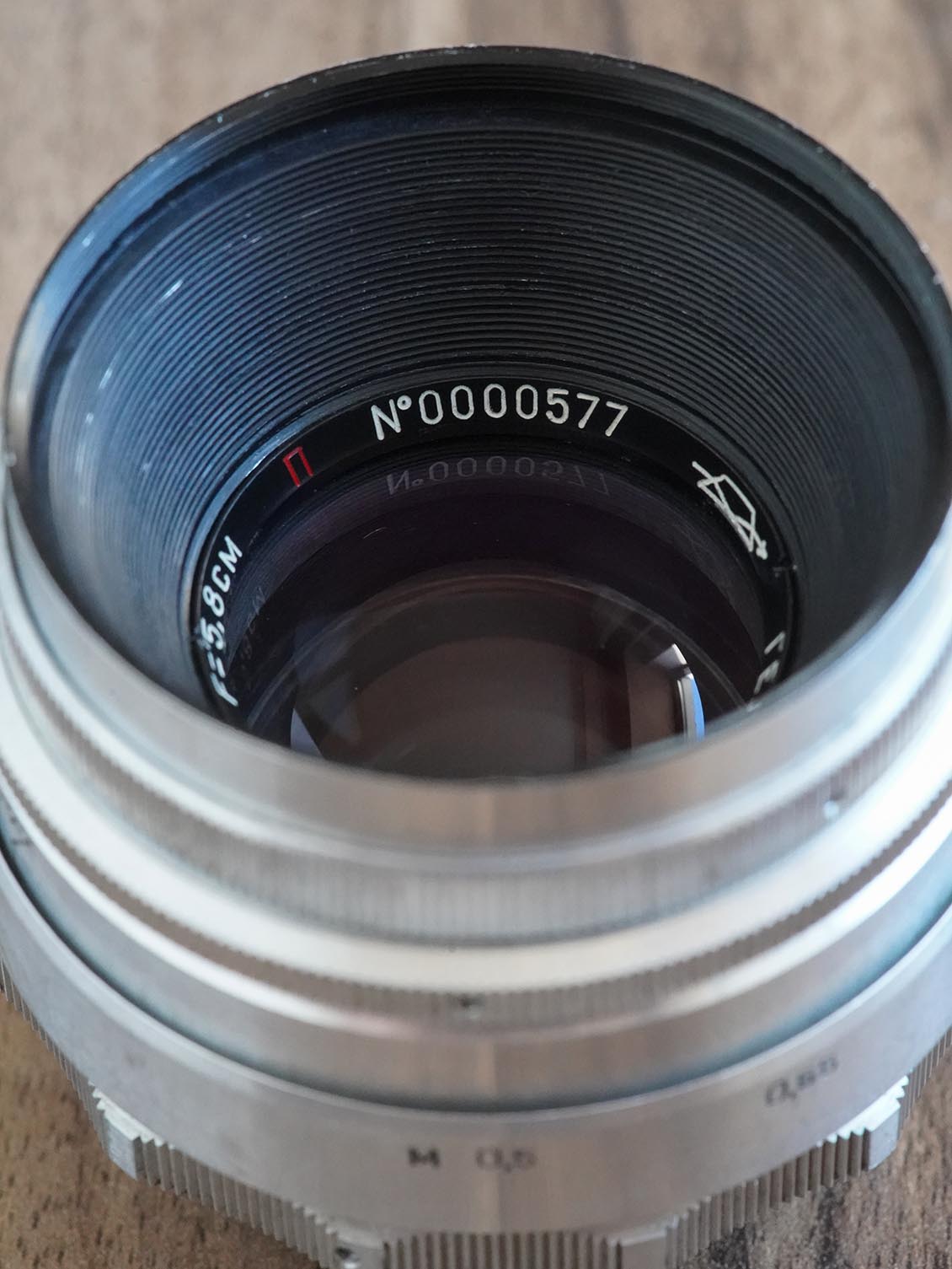 KMZ Long Nose Helios-44 58mm f/2 №0000577 M39 SLR 13-blades red "P" - Image 2