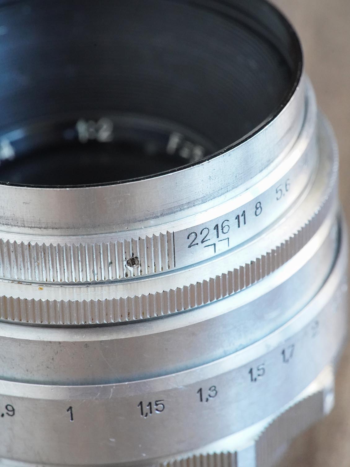 KMZ Long Nose Helios-44 58mm f/2 №0000577 M39 SLR 13-blades red "P" - Image 6