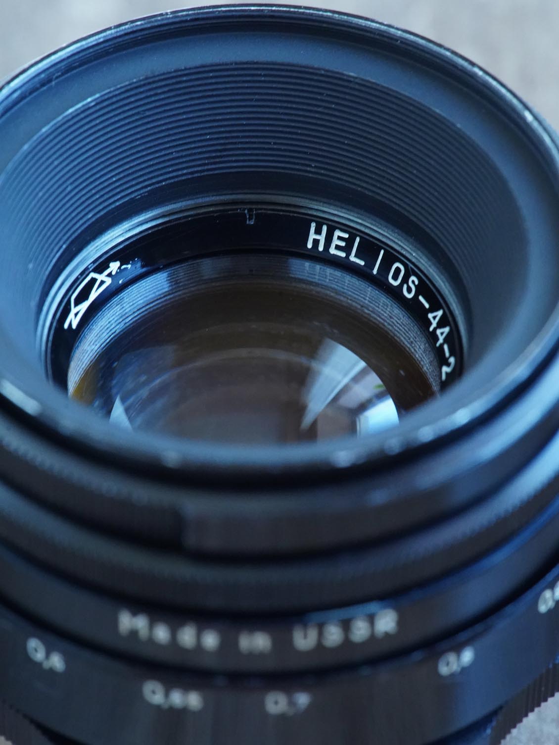 KMZ Black Lacquer 13-blades Helios 44-2 Amber coating 2/58mm №7264661 - Image 9