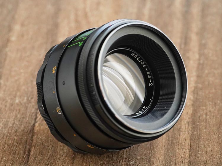 Petzval style Helios 44-2 2/58mm №82373299 M42