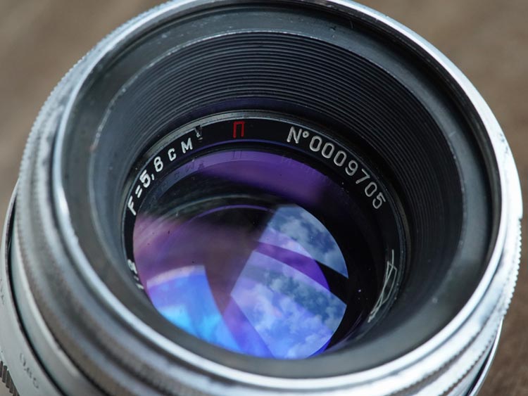 KMZ Helios-44 58mm f/2 №0009705 M42 SLR 13-blades red "P"