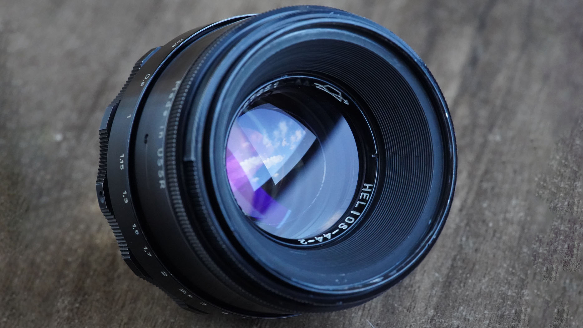 Helios 44-2 58mm f/2 M42 lens