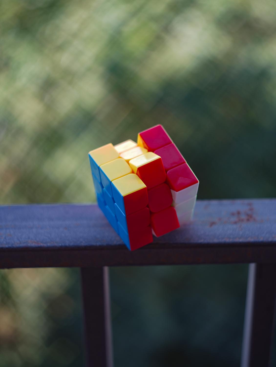 Square bokeh from a modified Helios 44-2 aperture