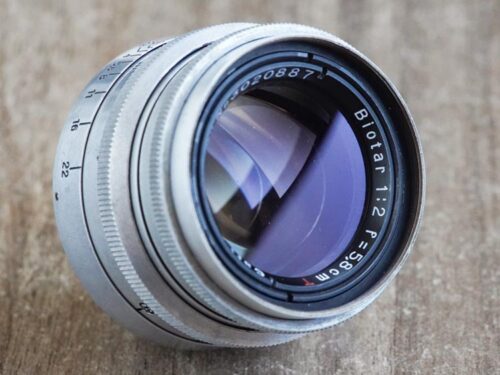 Biotar red “T” Carl Zeiss Jena 58mm f/2 №3020887 17-blades M42-mount